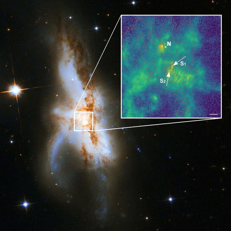 Merkezinde üç süper kütleli kara delik bulunan bir galaksi birleşmesi keşfedildi