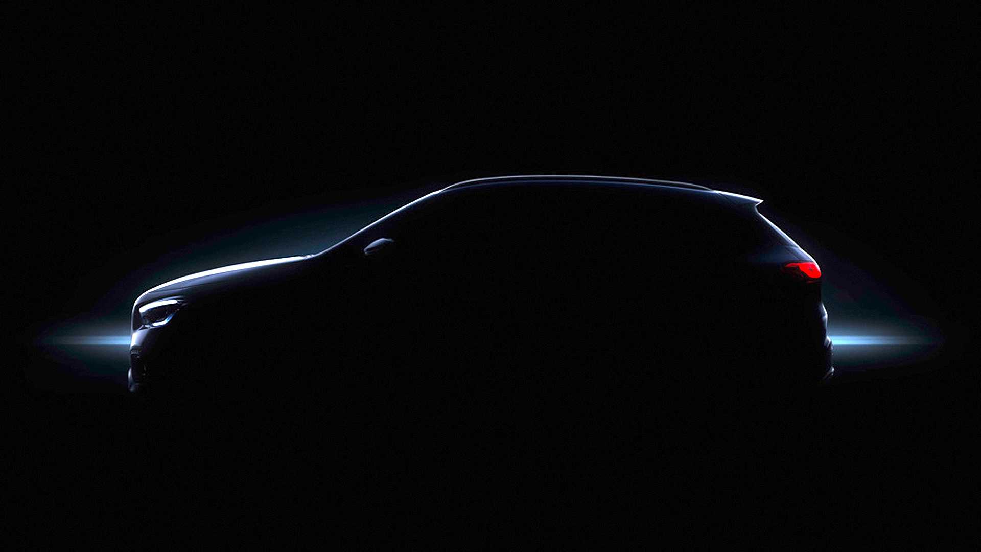 2020 Mercedes-Benz GLA'dan ilk resmi görsel geldi