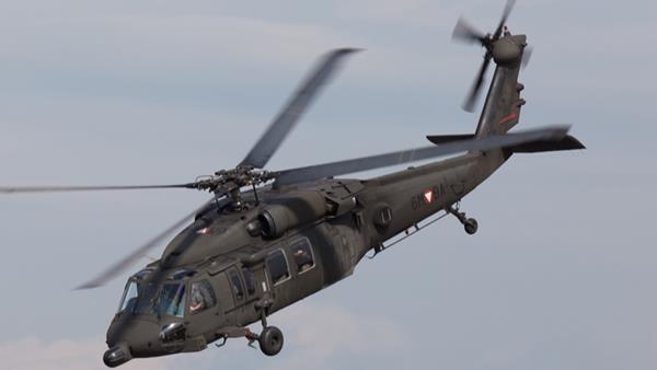 t 70 genel maksat helikopteri hangardan