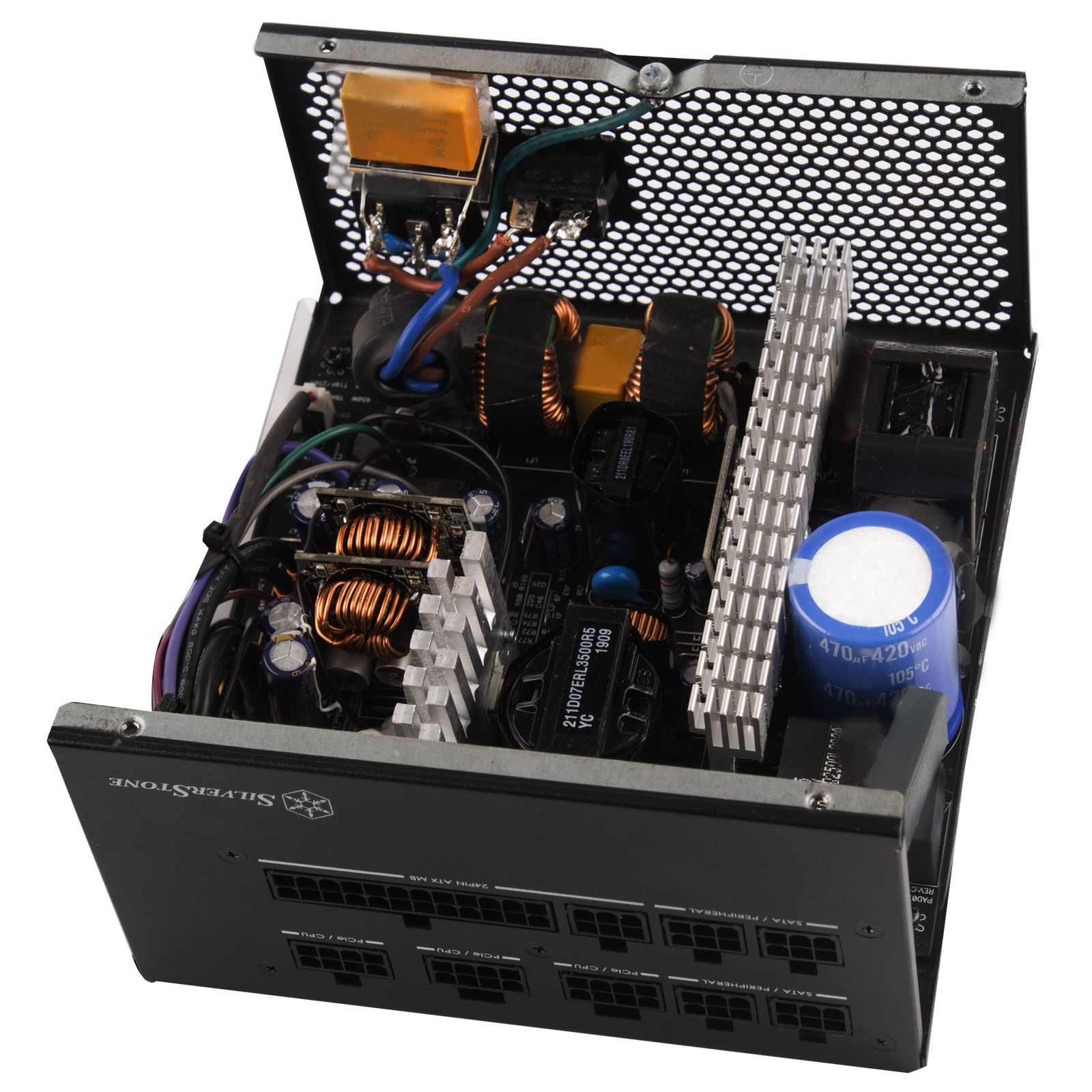 SilverStone ET700 PSU’sunu duyurdu