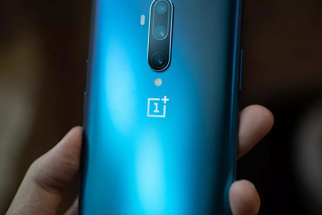 OnePlus, ürünlerinde hata bulan kullanıcılara 50 ila 7 bin dolar arasında ödül verecek