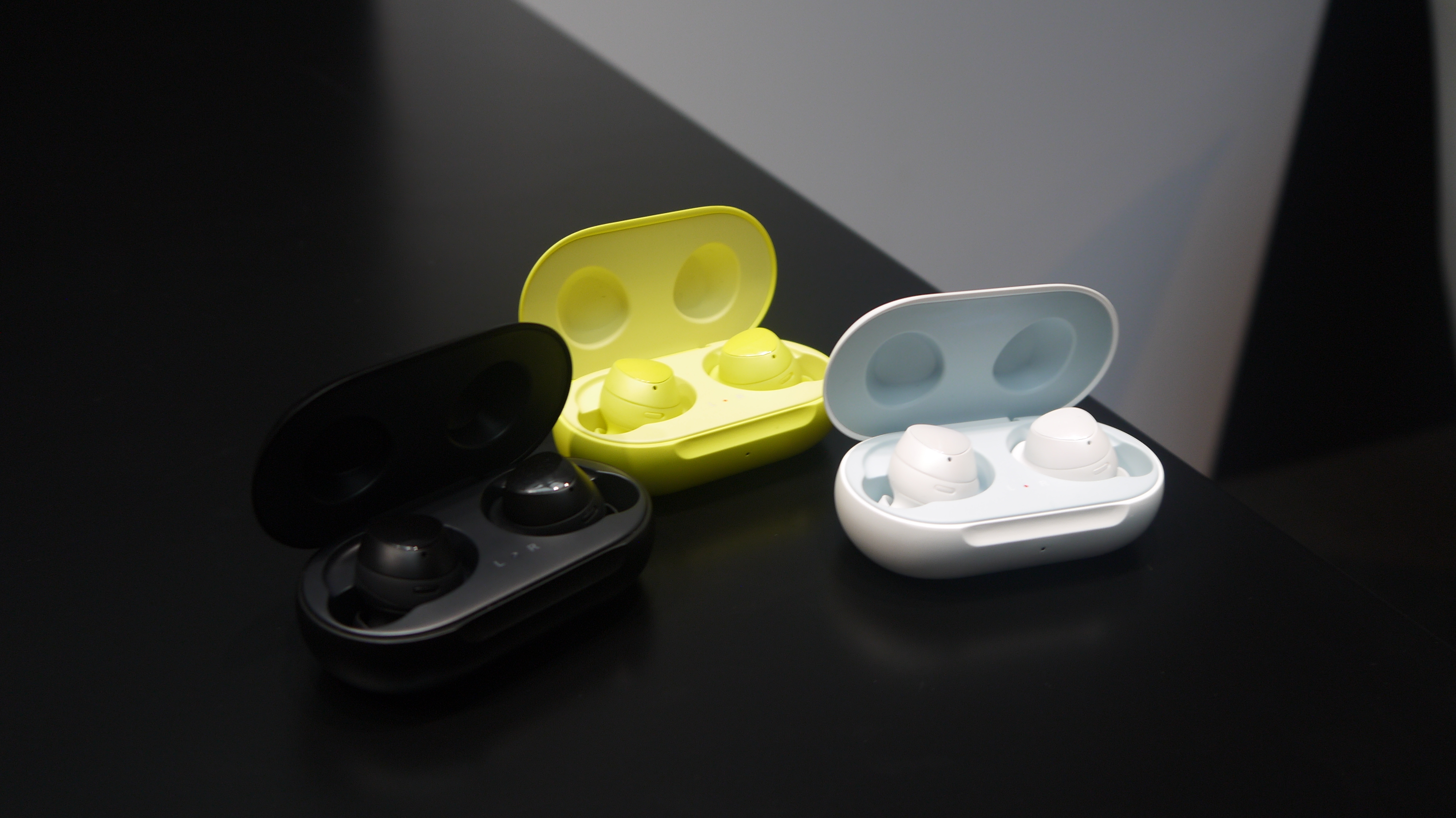 Samsung Galaxy Buds+ pil ömrüyle memnun edecek