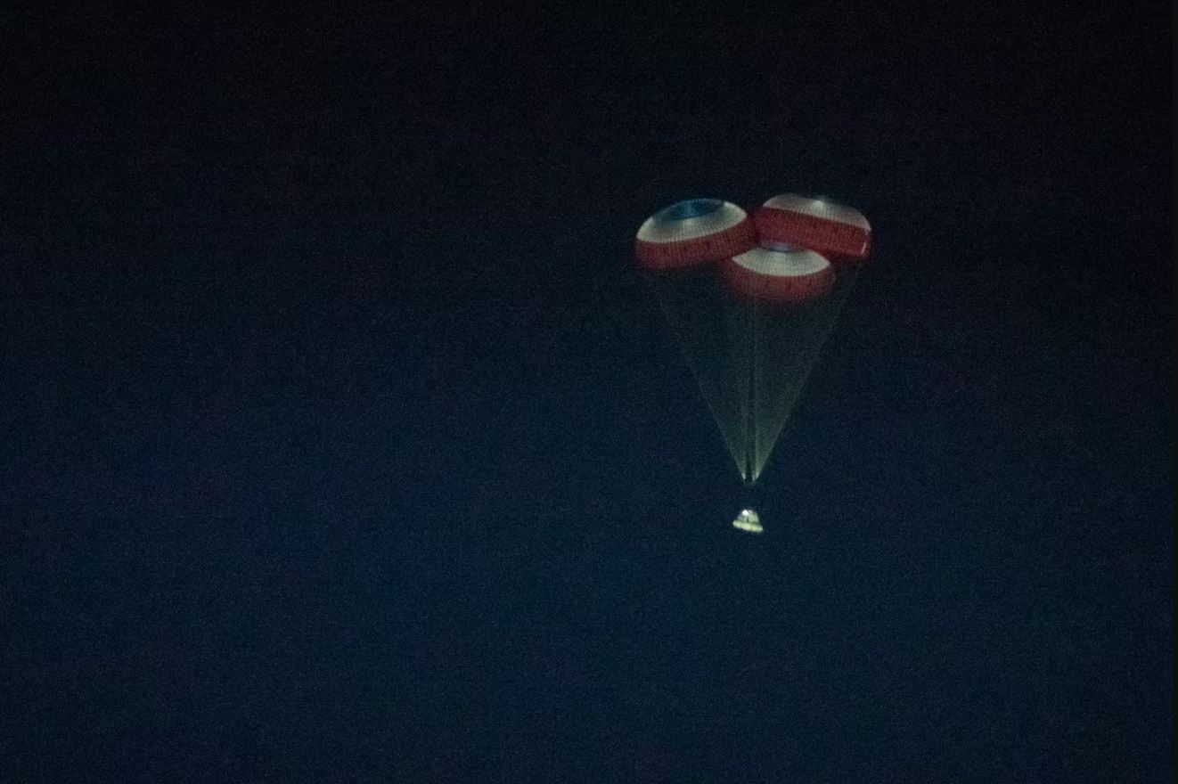 Boeing'in 'yanlış yörüngeye giren' uzay kapsülü, Dünya'ya geri döndü