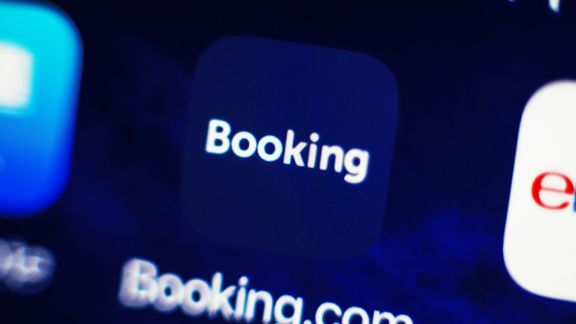 Rusya’dan Booking.com’a tekel soruşturması