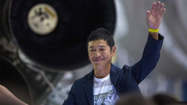 Elon Musk'ın 2023'te Ay'a göndereceği Japon milyarder, yanına 'kız arkadaşı' arıyor