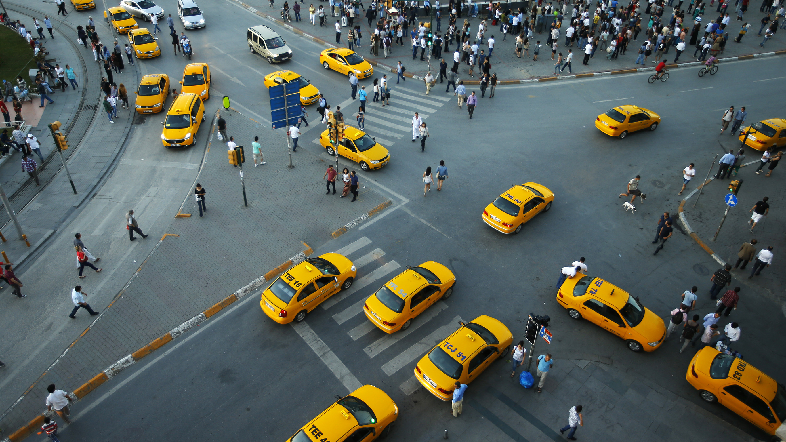 UBER’in çekilmesiyle İstanbul’da taksi plakası fiyatları uçtu