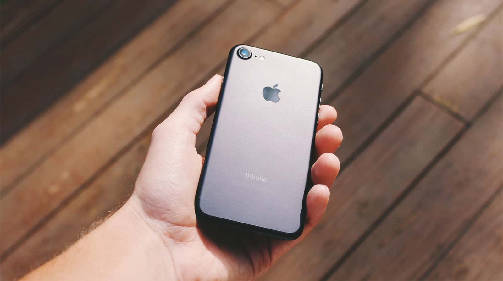 Apple, iPhone 9'un test aşamasına geçti