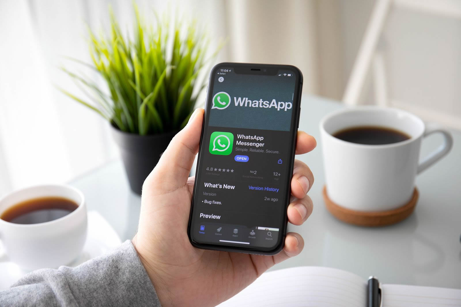 WhatsApp'ın Koyu Tema özelliği iOS cihazlara geldi