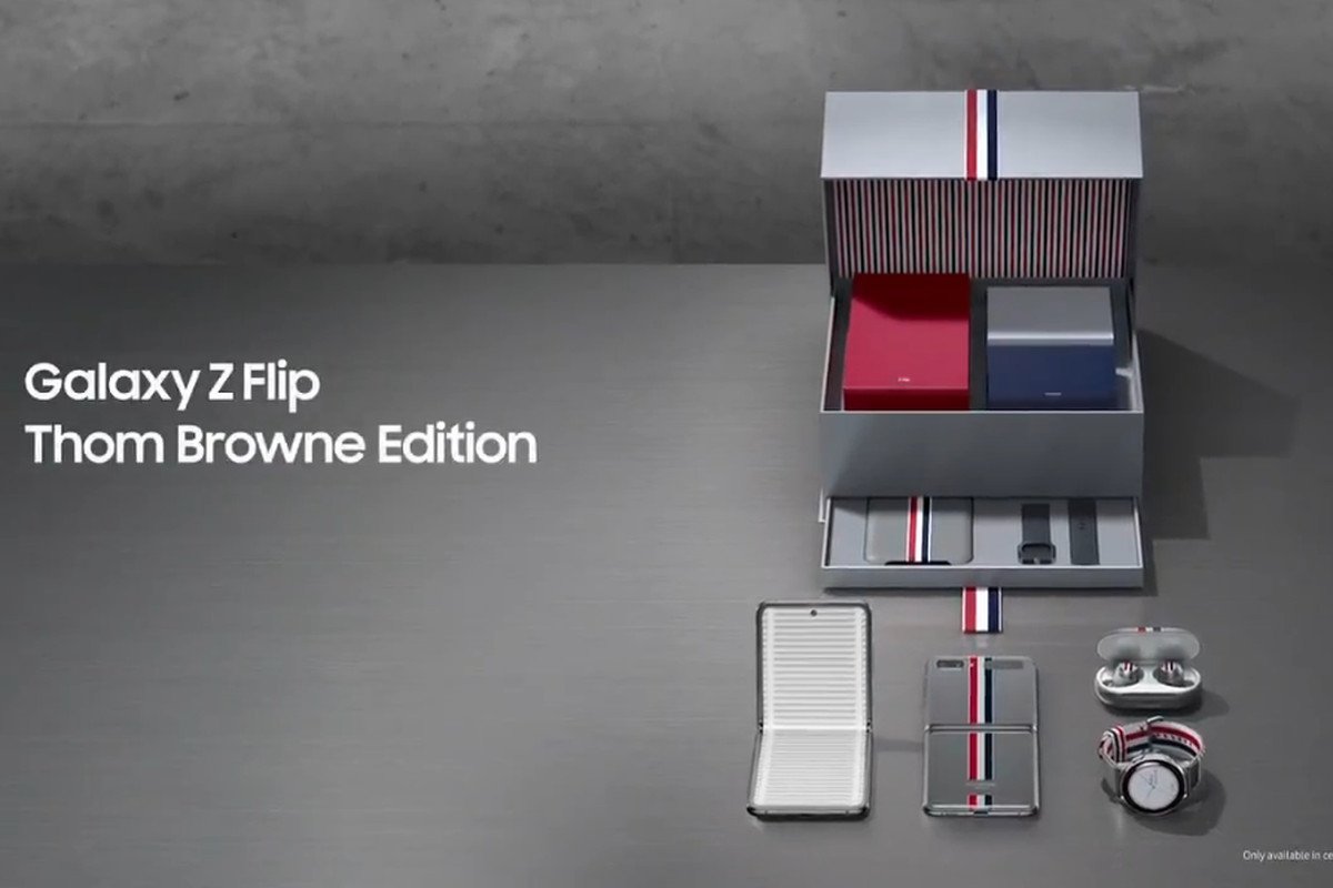 Galaxy Z Flip şimdi de Thom Browne temasına büründü