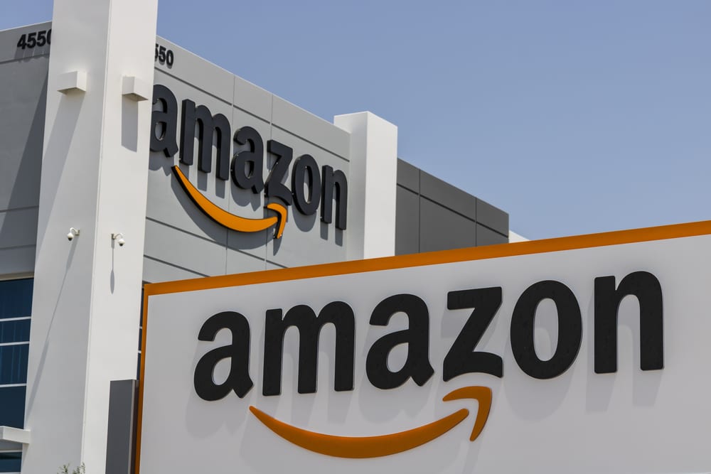 Amazon İtalya ve Fransa, kritik ihtiyaçlar hârici ürünlerin teslimatına ara verdi