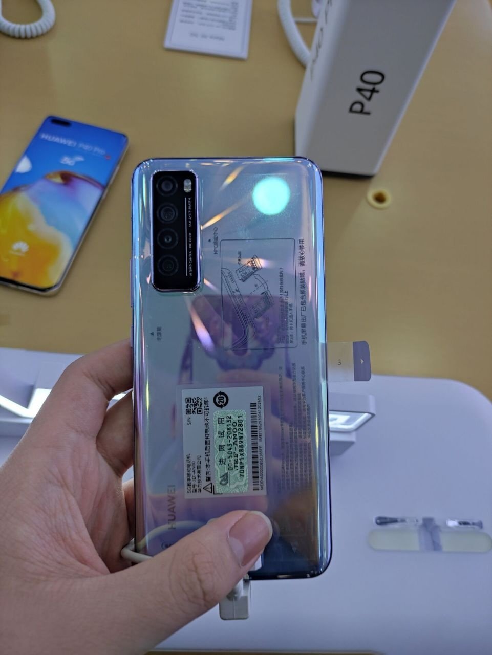 Huawei Nova 7 serisinin canlı görüntüleri ve özellikleri ortaya çıktı