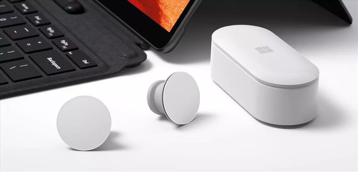 Microsoft Surface Earbuds gelecek ay satışa sunulacak