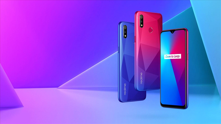 Realme akıllı telefonlara, uzay temalı yeni 'şarj animasyonları' geliyor