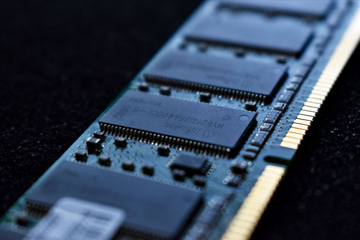 AMD DDR5 ve Zen 4’e 2022’de geçebilir