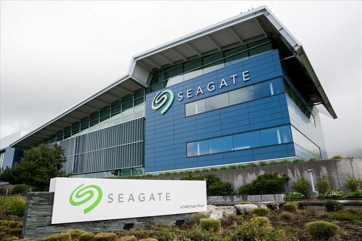 Seagate arızalı sabit diskleri tespit etmek için yapay zeka kullanmaya başladı