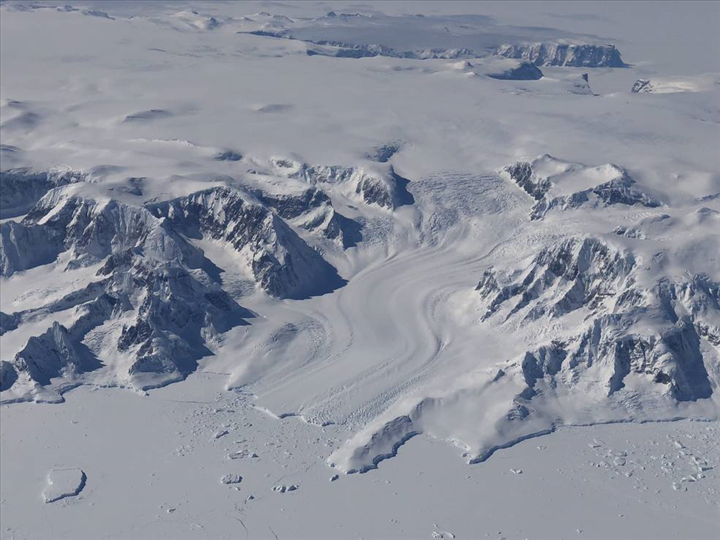 Yeni çalışma, 16 yıllık buz tabakası kaybını ortaya koyuyor