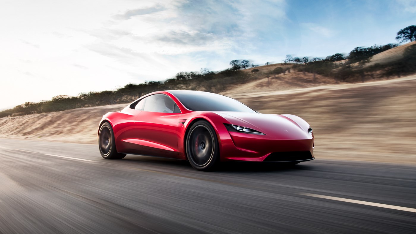Elon Musk: Tesla Roadster beklenenden daha geç gelecek