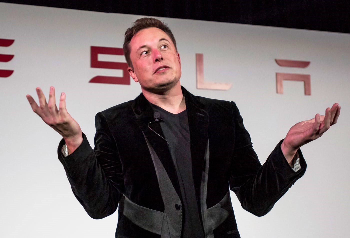 Bir ankete katılan Tesla çalışanlarının yarısına göre Elon Musk’ın tweetleri, şirkete zarar veriyor