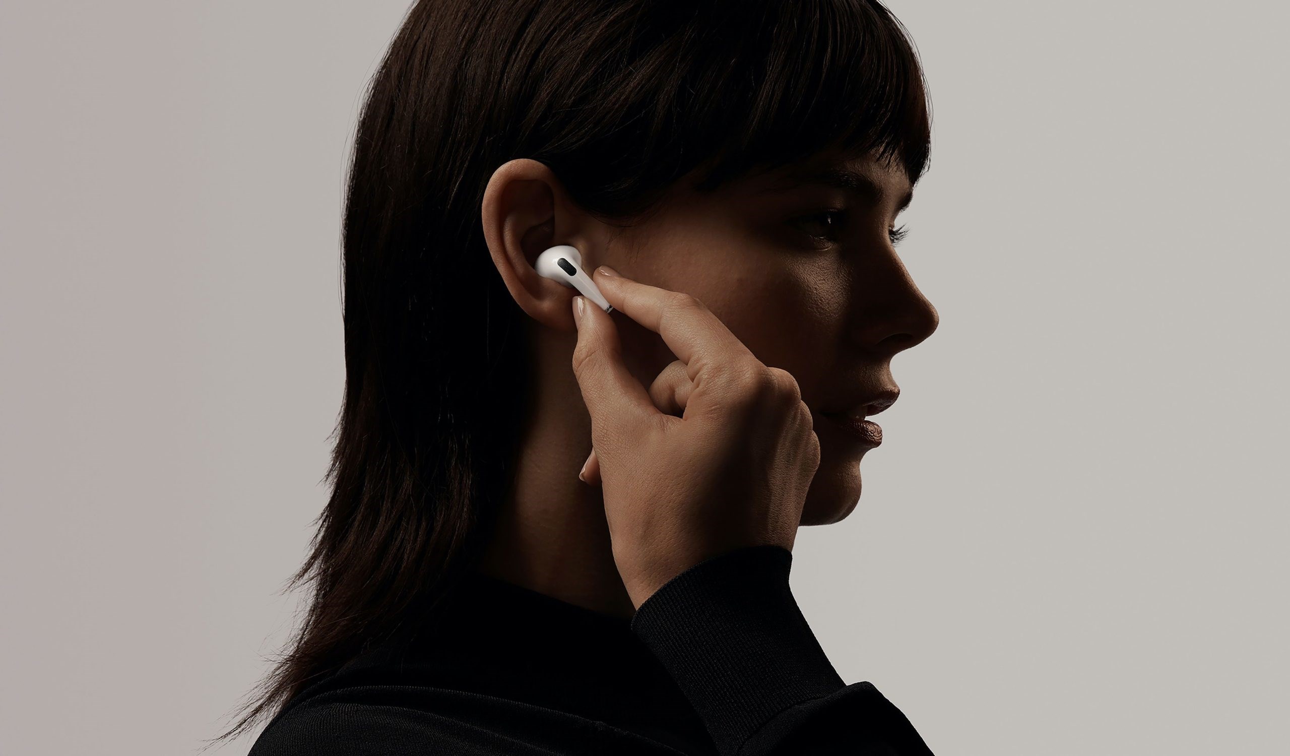 Apple yöneticisi: AirPods adeta bir orman yangını gibi yayıldı