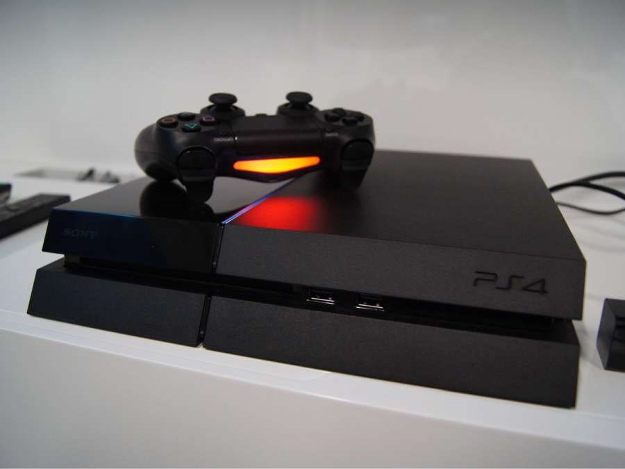 Playstation 4 satışları 110 milyonu geçti, oyun satışları düşüşte!