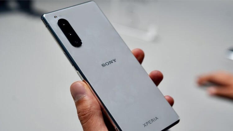 Sony 2020’nin ilk çeyreğinde yarım milyondan az telefon sattı