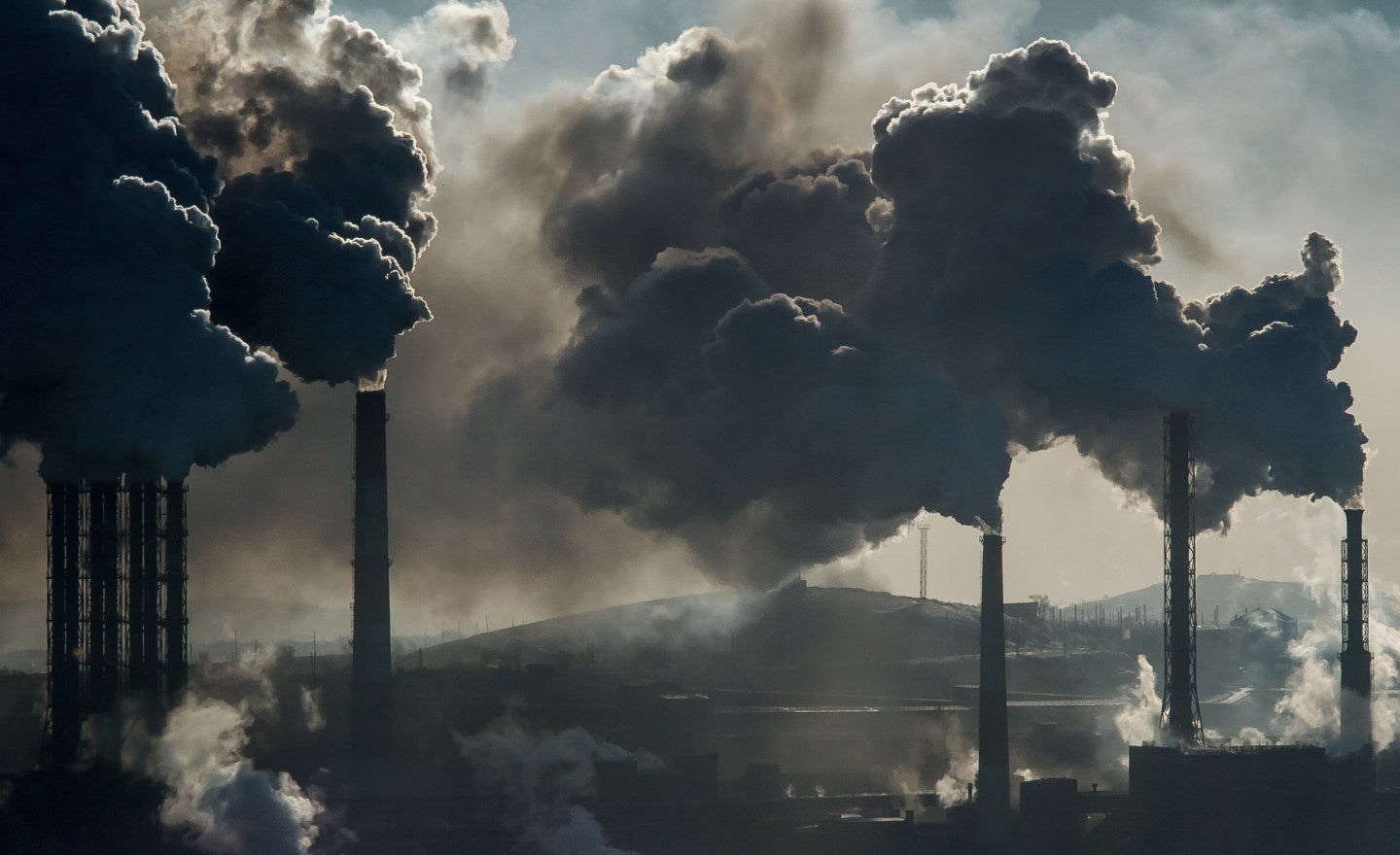 Koronavirüs salgınına rağmen CO2 emisyon değerleri, rekor seviyeye ulaştı