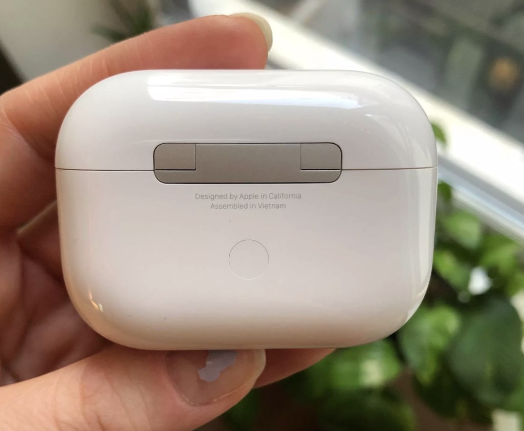 Apple, Vietnam üretimi AirPods Pro satışına başladı