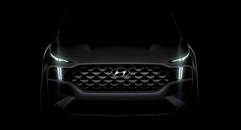 2020 Hyundai Santa Fe'nin ön tasarımını gösteren teaser görseli paylaşıldı