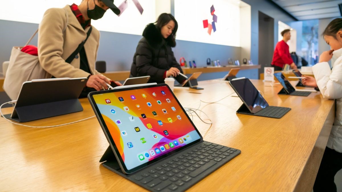Apple, LG'den ekran üretimini hızlandırmasını istedi