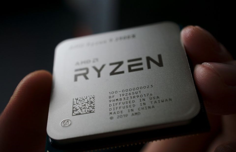 Ryzen 7 3800XT Ashes of the Singularity benchmark’ında gün yüzüne çıktı