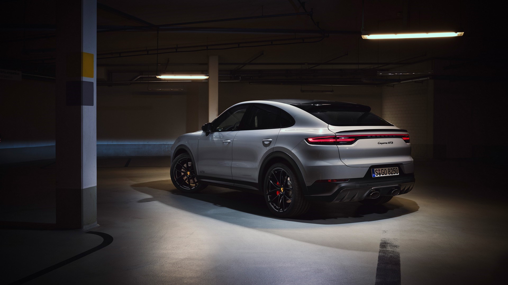 2020 Porsche Cayenne GTS modelleri tanıtıldı