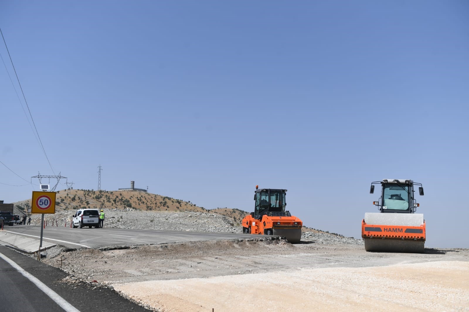 Ulaştırma Bakanı Karaismailoğlu, Şırnak’ta incelemelerde bulundu