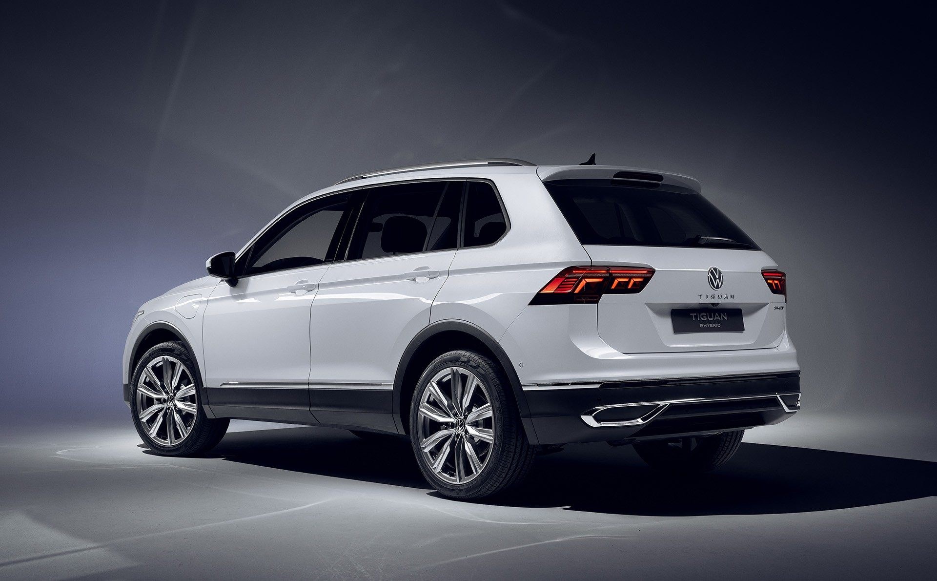 Makyajlı Volkswagen Tiguan ortaya çıktı: Yeni teknolojiler ve güçlü 'R' versiyon