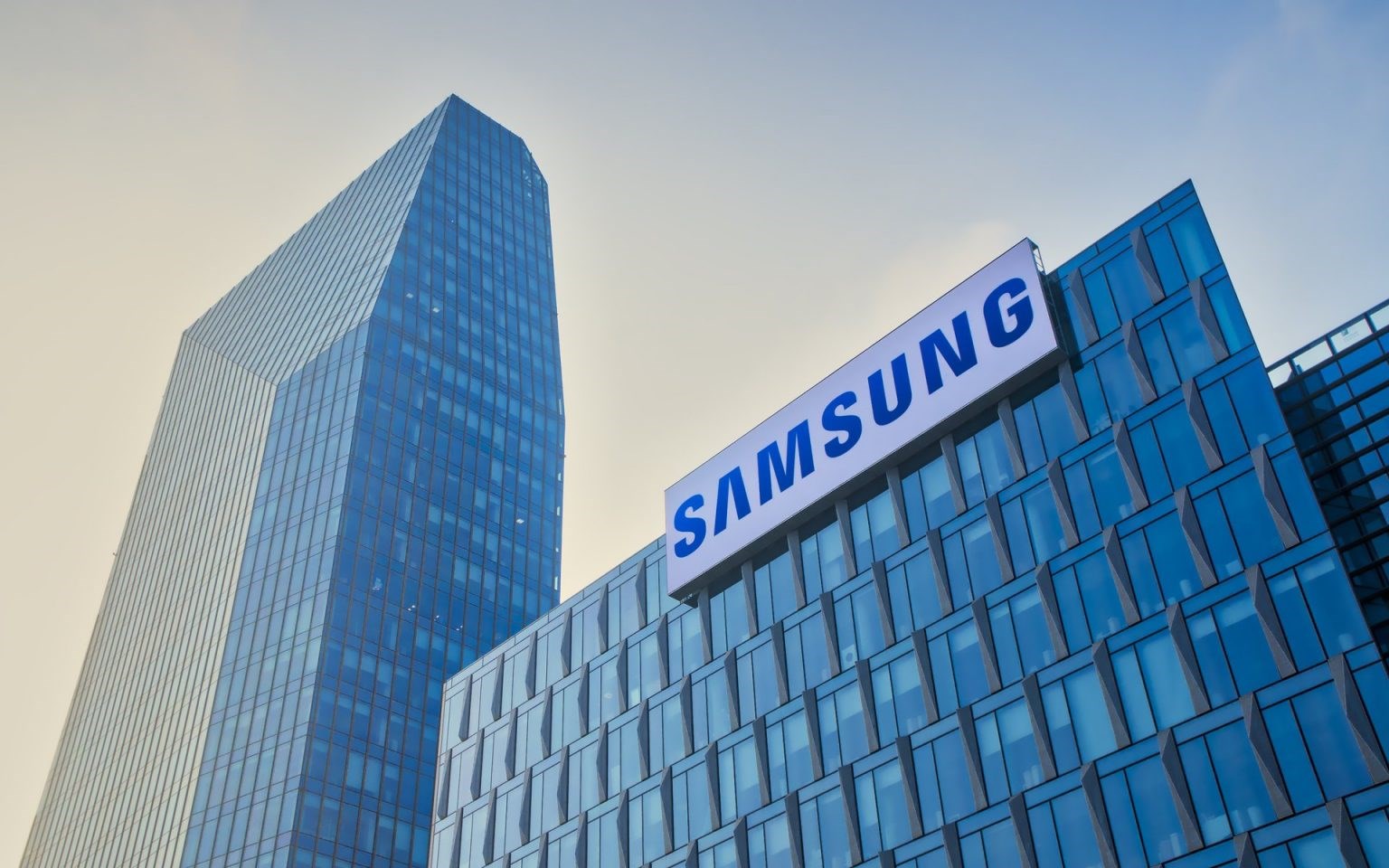 Samsung üç farklı Galaxy S21 modeli hazırlıyor