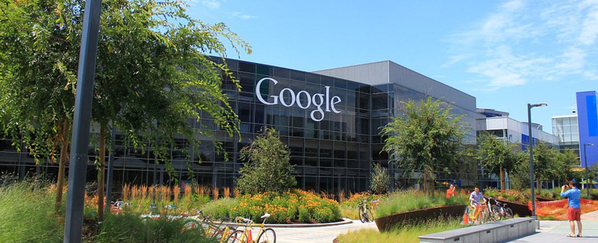Google çalışanları Haziran 2021'e kadar evden çalışmaya devam edecekler