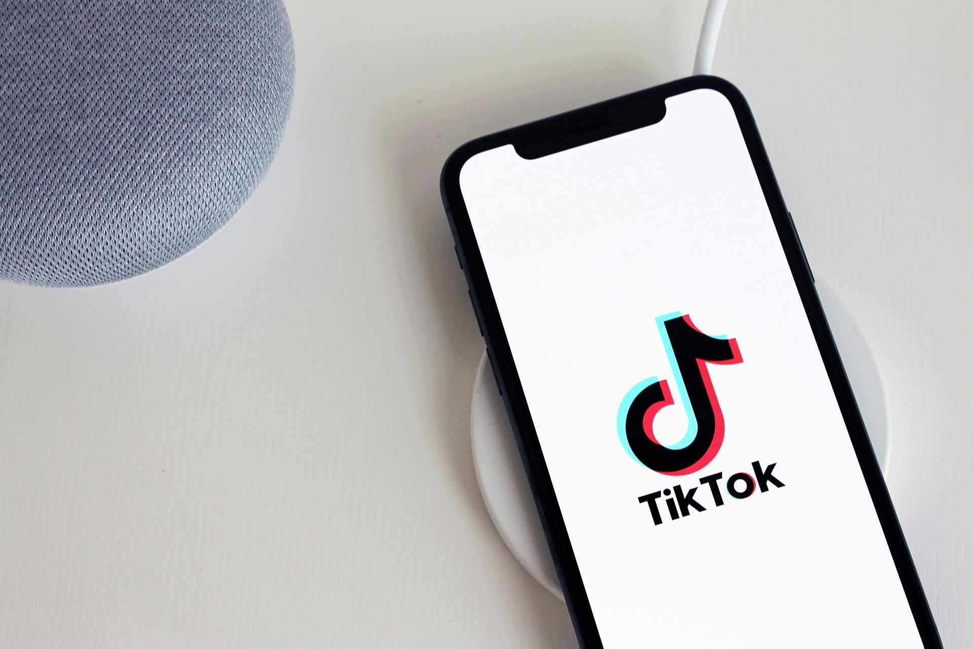 İddiaya göre TikTok bir güvenlik açığından yararlanarak 15 ay boyunca Android cihazların MAC adreslerini topladı