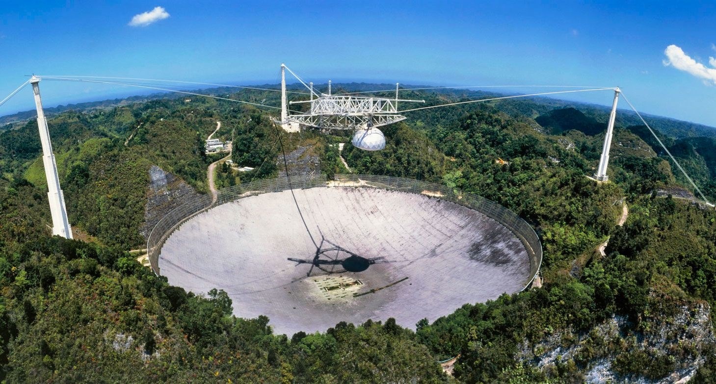 Çelik bir halat, dünyanın en büyük radyo teleskoplarından birinde ciddi hasara yol açtı