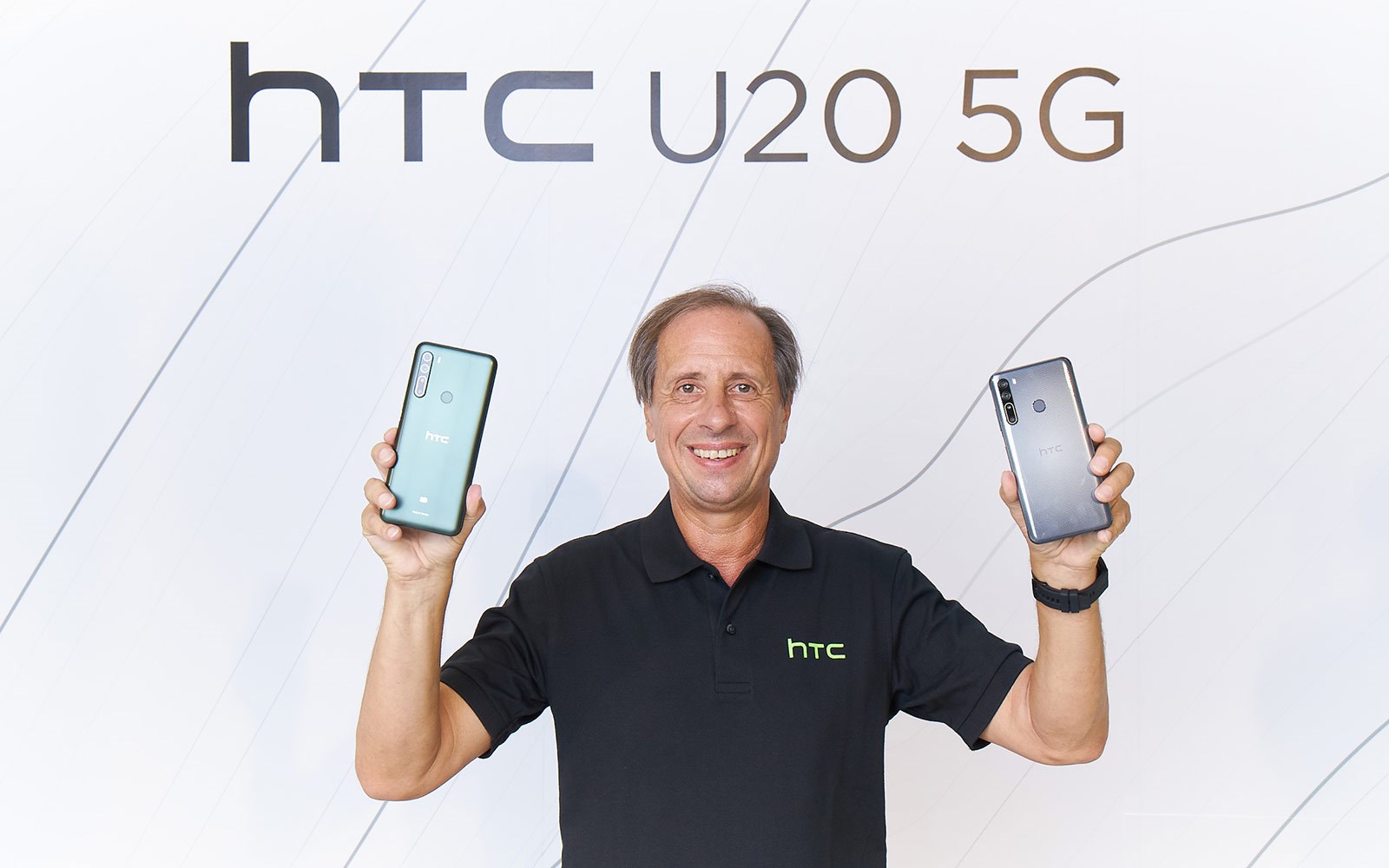 HTC CEO’su görevi bıraktı