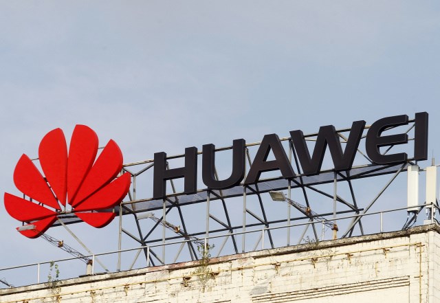 Darbe üstüne darbe: Samsung, LG ve SK Hynix firmaları Huawei ile ilişkisini kesiyor