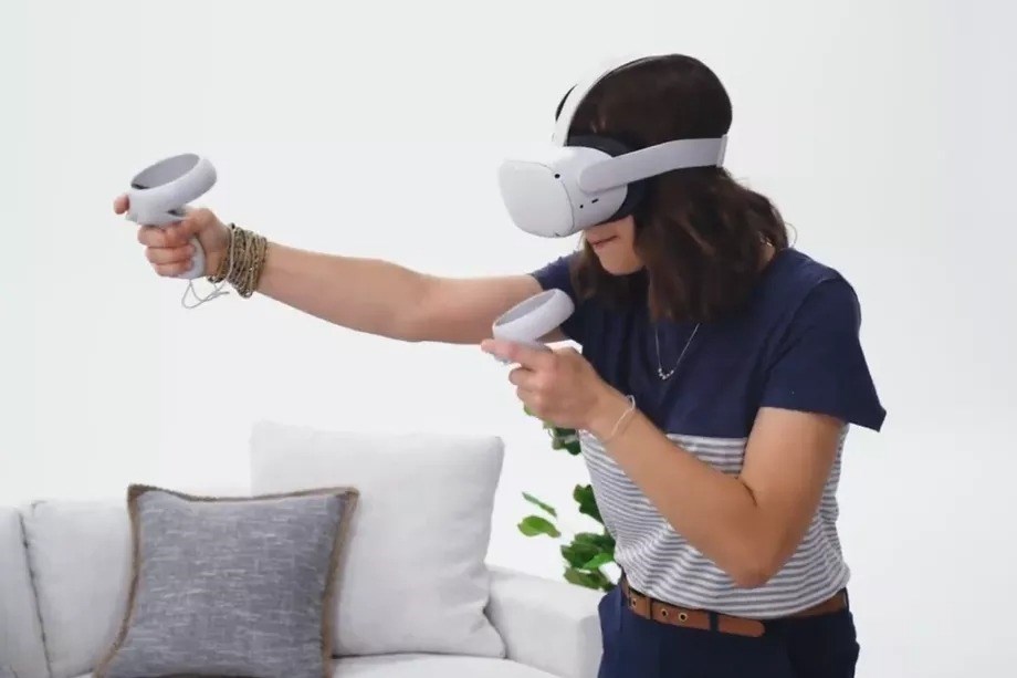 Facebook yeni VR kaskının videosunu yanlışlıkla (!) yayınladı