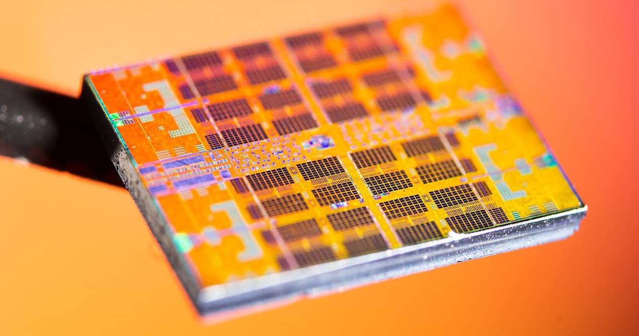 AMD Ryzen 9 5900X ile ilgili ilk bilgiler