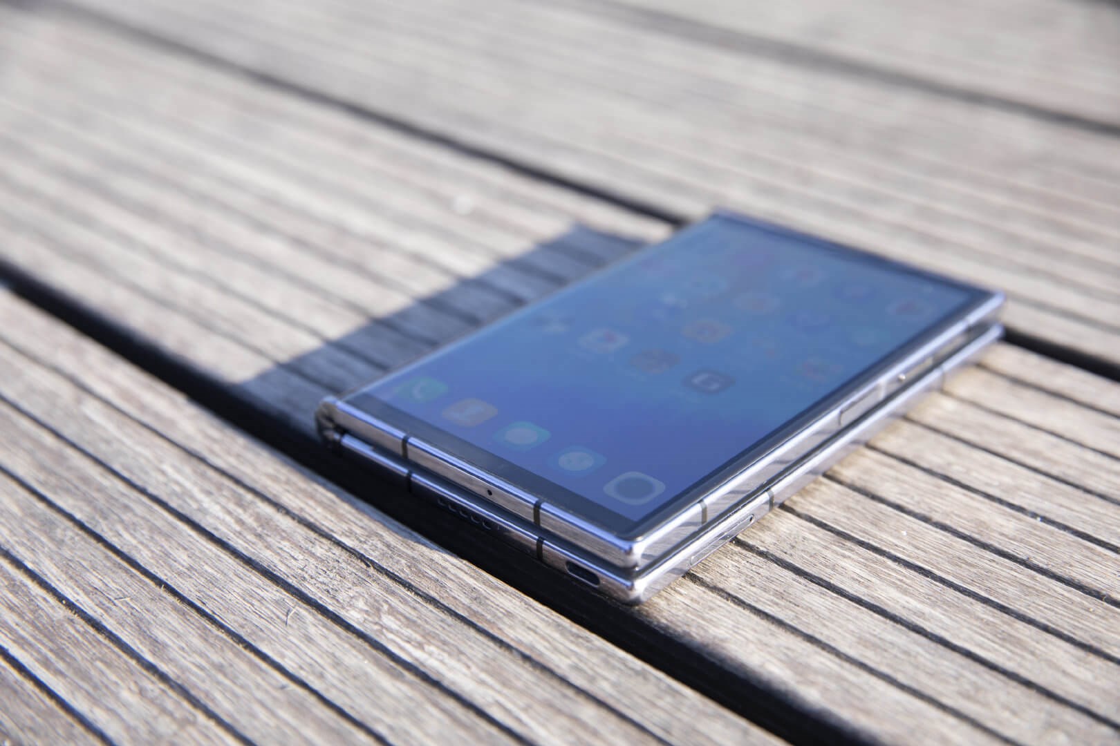 Royole yeni katlanabilir telefonu FlexPai 2'yi tanıttı: Öncekinden çok daha iddialı