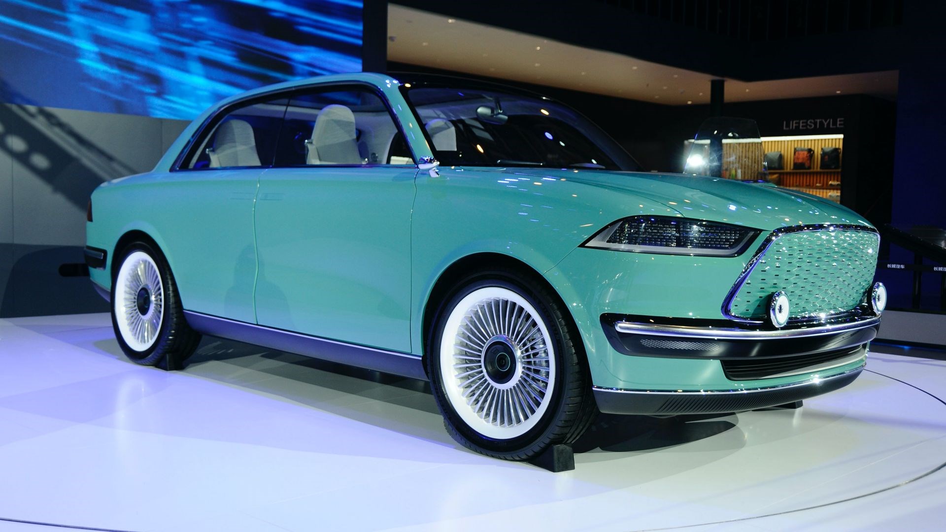 Çinli Great Wall Motors, yeni elektrikli sedan konsepti Futurist'i gösterdi