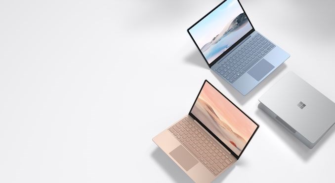 Microsoft Surface Laptop Go hem ele hem de cebe sığıyor