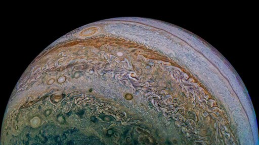 NASA, Juno uzay aracının elde ettiği görüntülerden oluşturulan bir video paylaştı