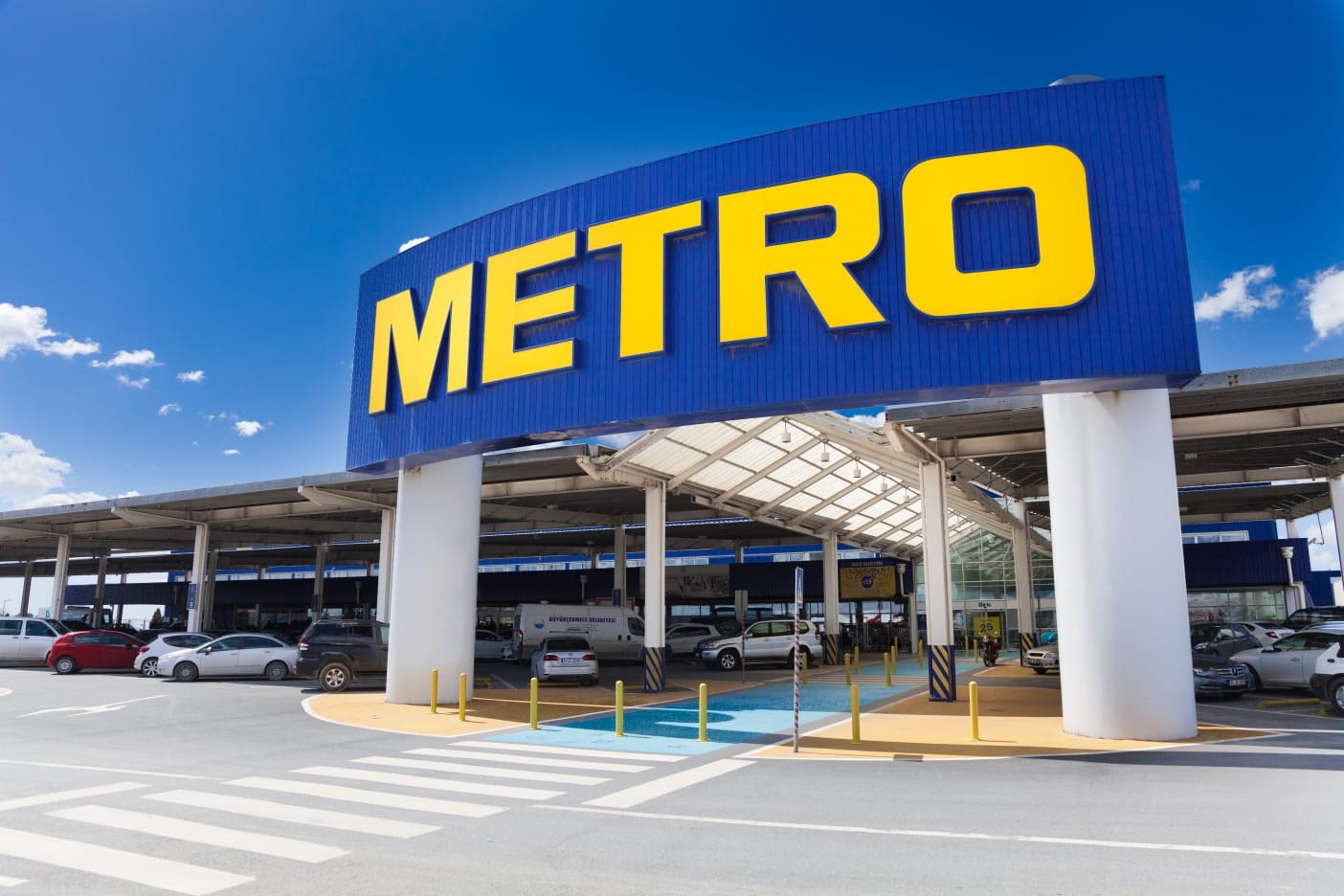 Metro Fast alışveriş çözümüyle kasa kuyruğu ortadan kalkıyor