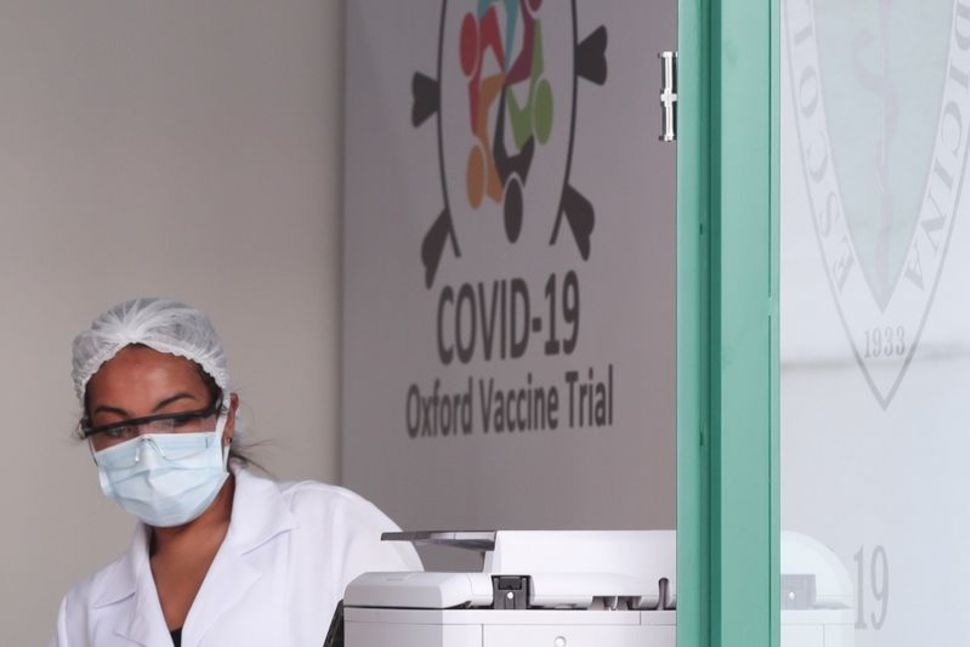 Koronavirüs aşı denemelerine katılan gönüllü hayatını kaybetti