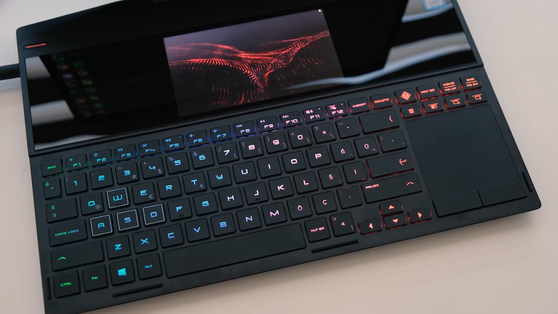 HP OMEN X 2S - İnceleme