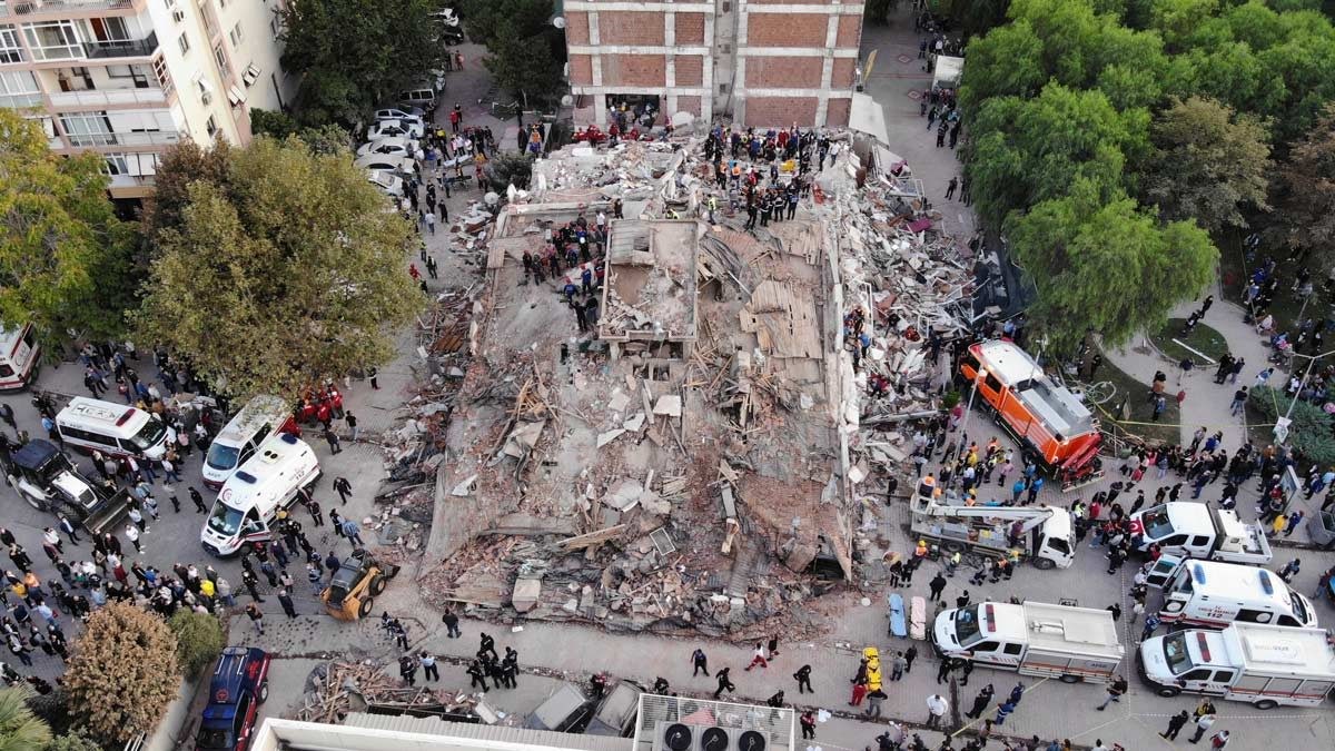 Facebook'tan İzmir'e yaklaşık 1 milyon liralık deprem desteği