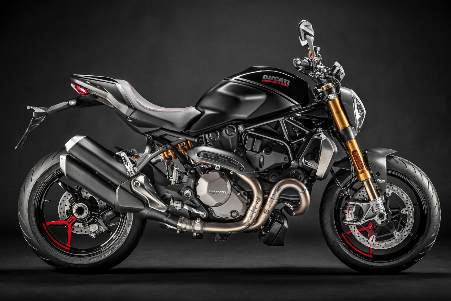 2021 Ducati Monster tanıtıldı: Daha güçlü, daha hafif